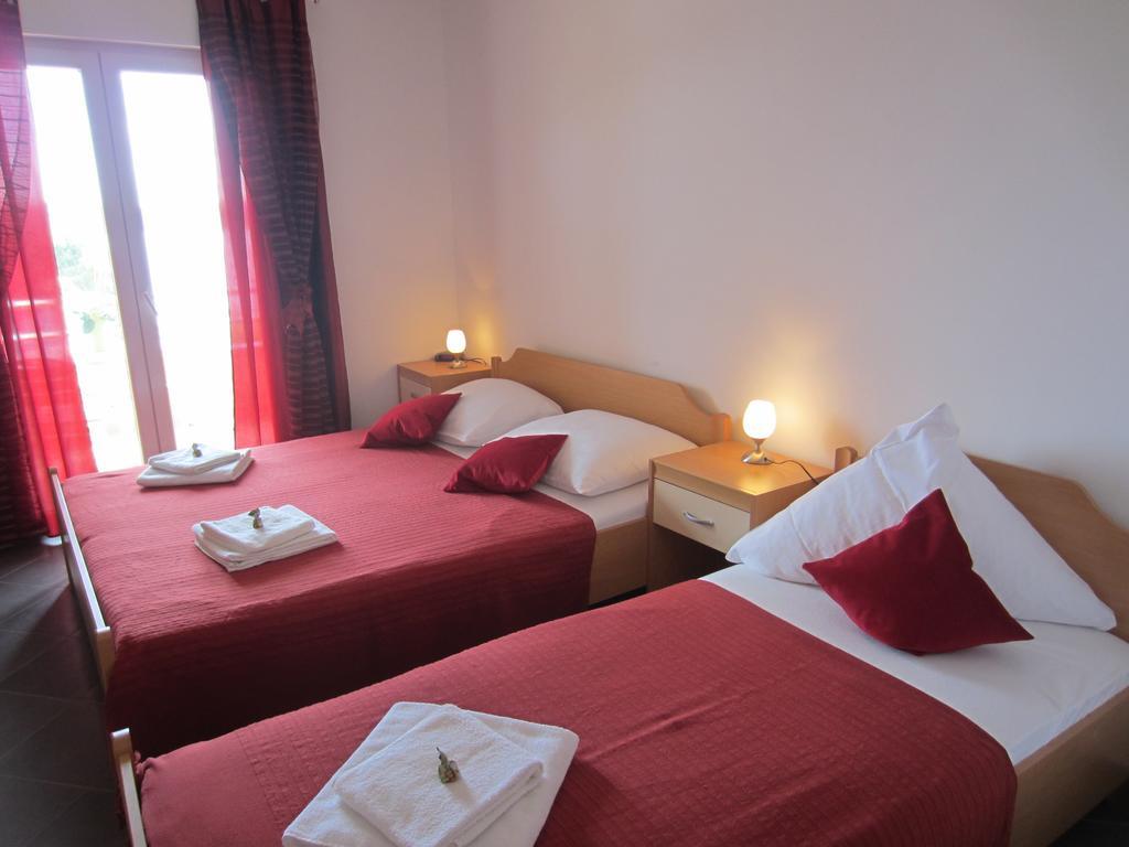 Apartments Saldun Trogir Eksteriør bilde