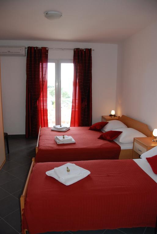 Apartments Saldun Trogir Eksteriør bilde