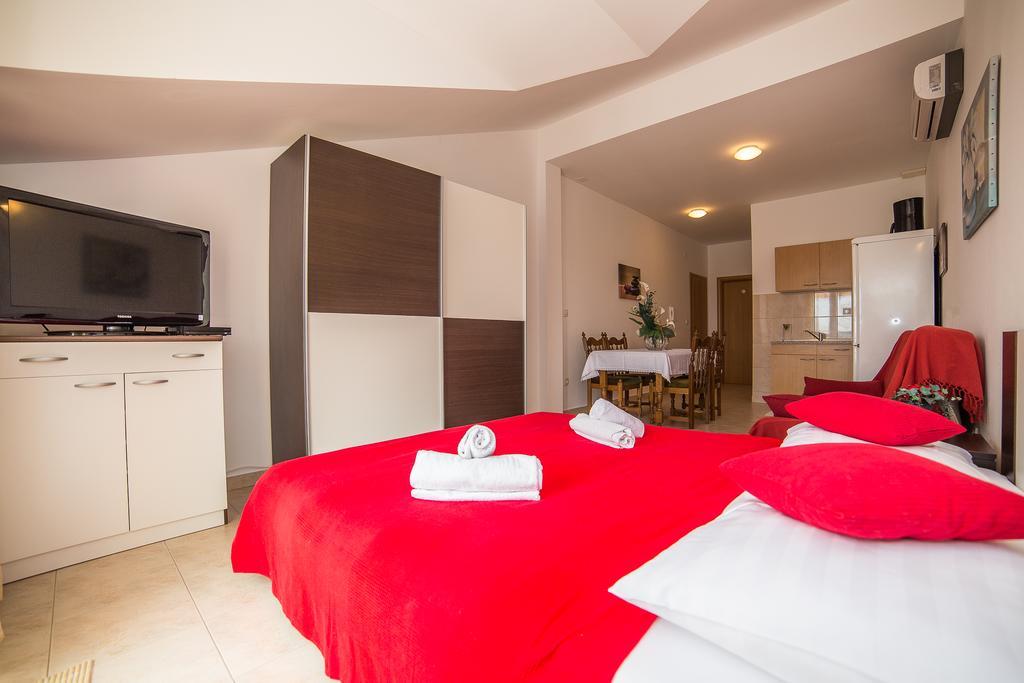 Apartments Saldun Trogir Eksteriør bilde