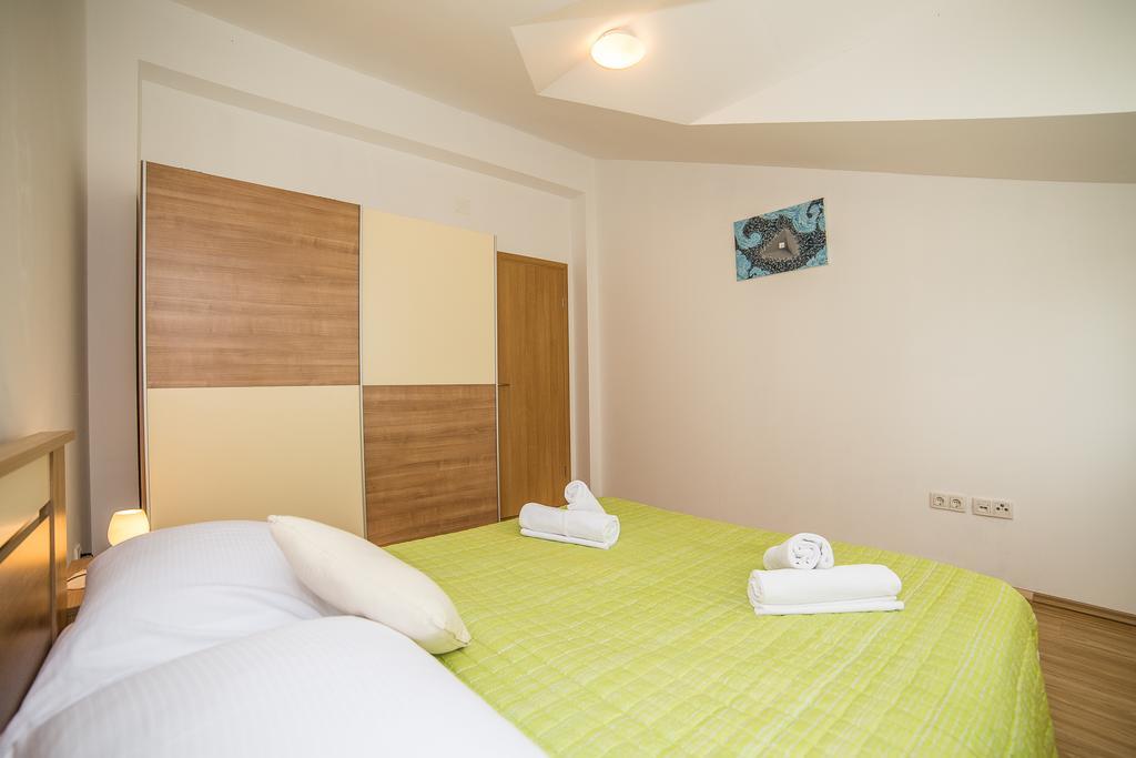 Apartments Saldun Trogir Eksteriør bilde